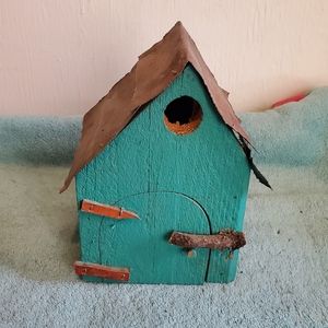 Vintage Handmade decorative birdhouse with tin roof & functional door